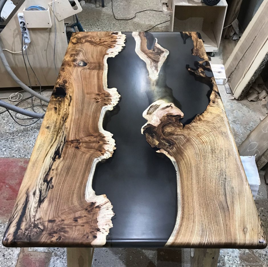 Столешницы карагач с рекой