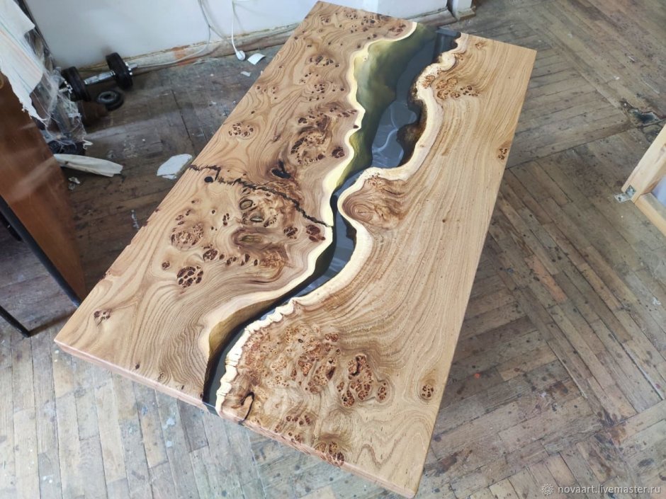 Стол река каповый карагач