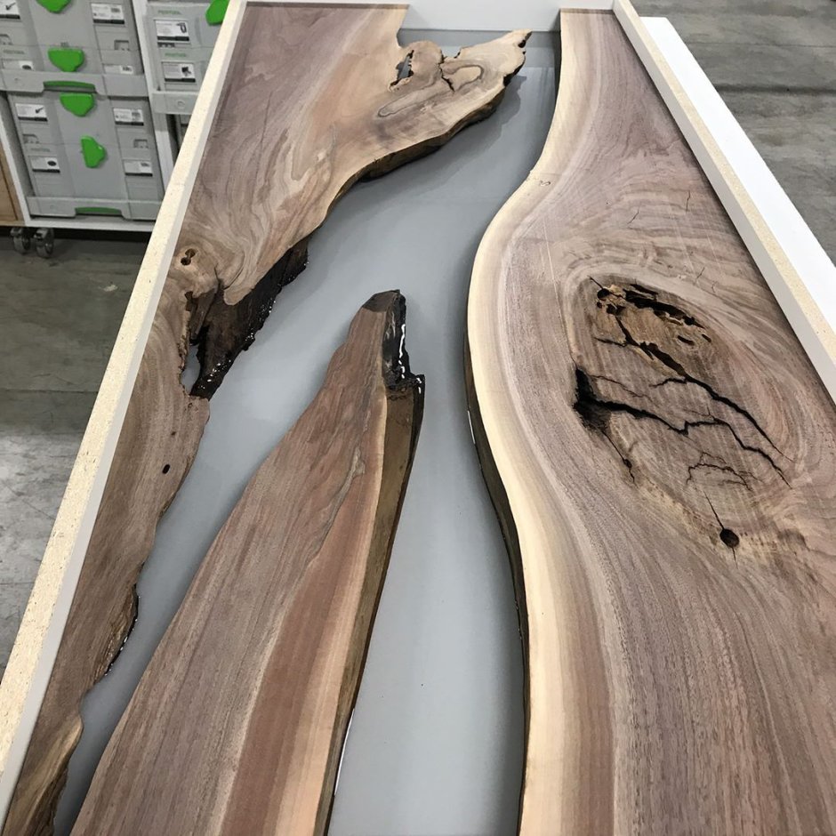 Мебельные фасады с эпоксидной смолой