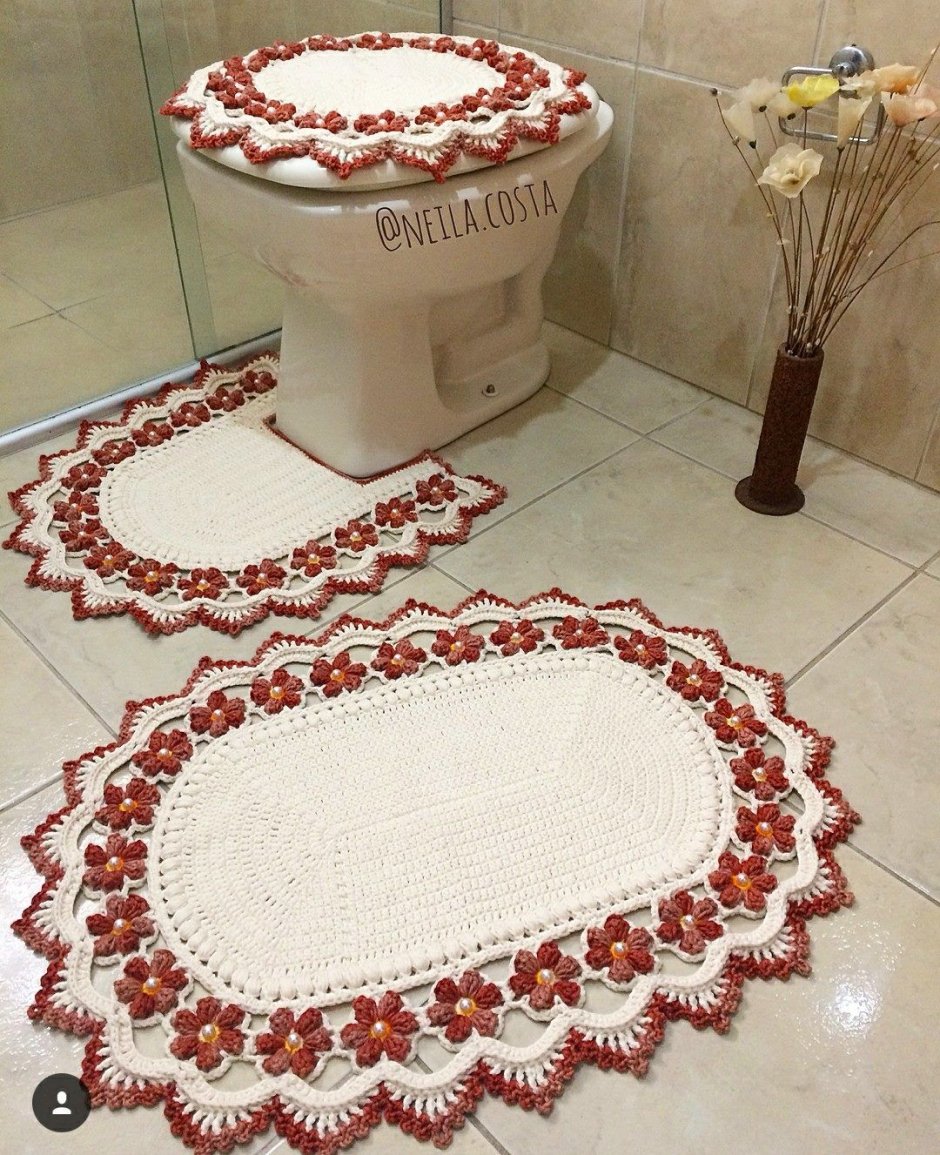 Коврик в ванную крючком