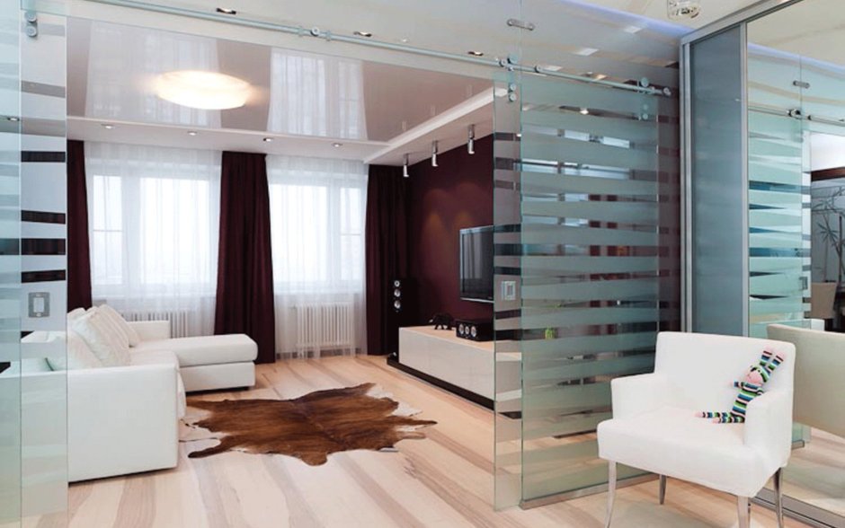 Стеклянные перегородки в квартире
