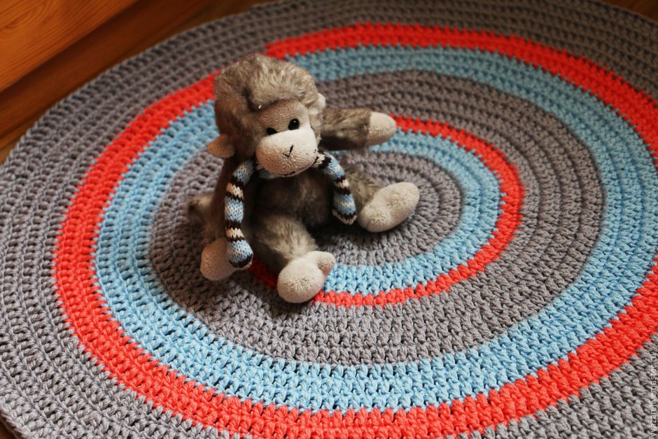 Вязаные коврики