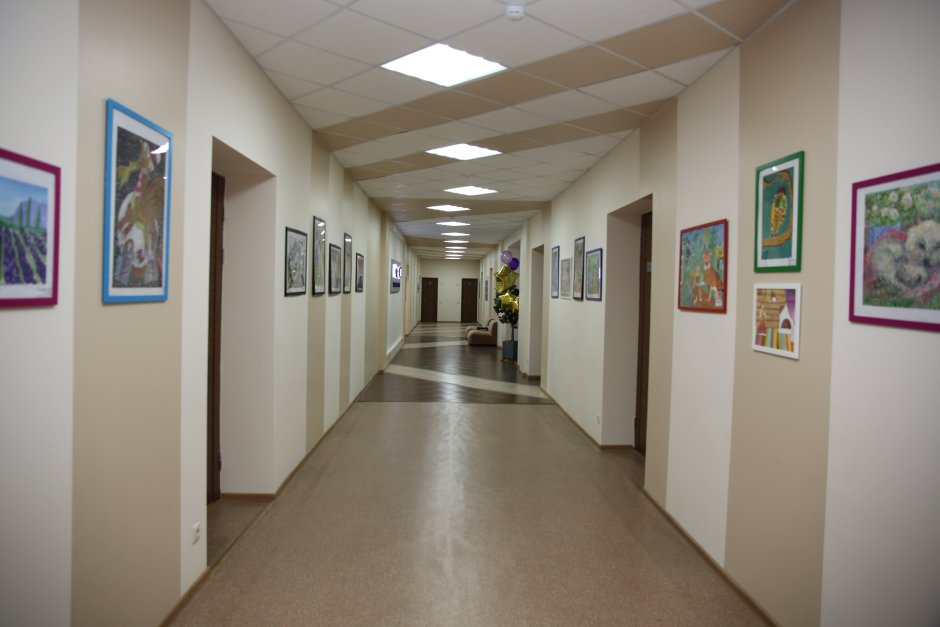 Школа 166 коридор