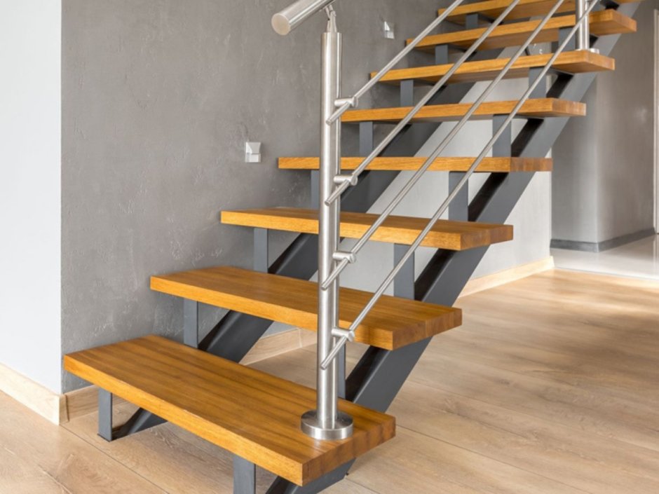 Лестница на 2 косоурах