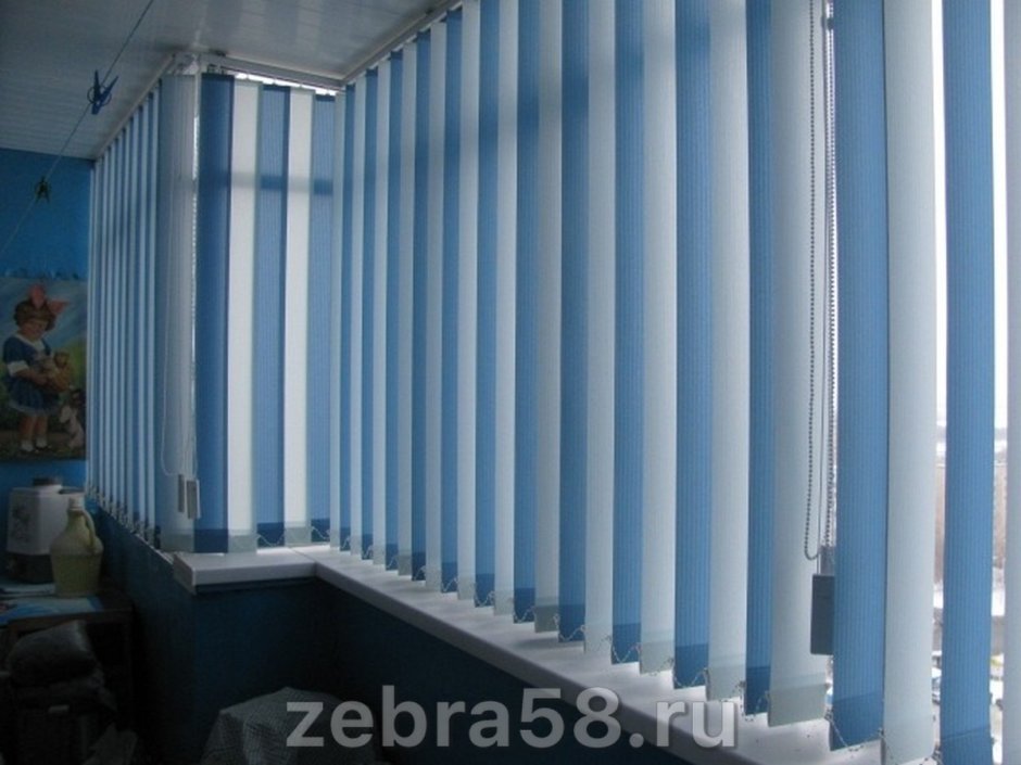 Вертикальные жалюзи на балкон