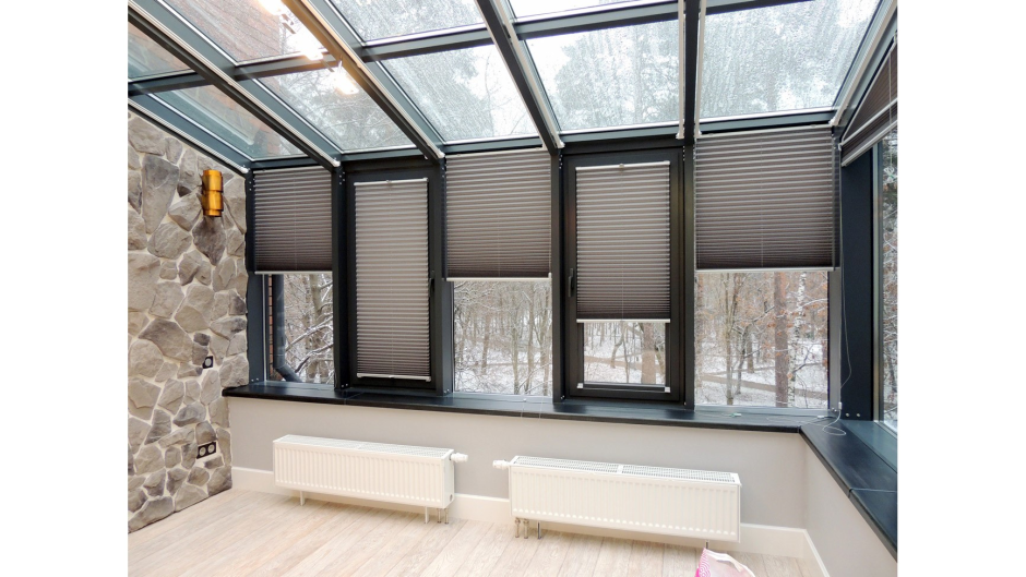 Шторы плиссе зимний сад