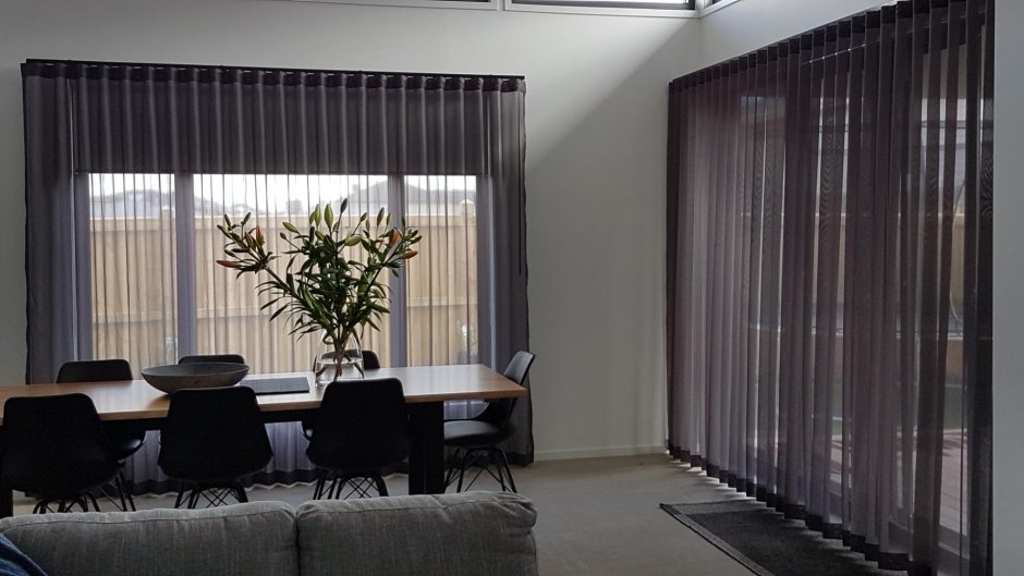 Вертикальные жалюзи