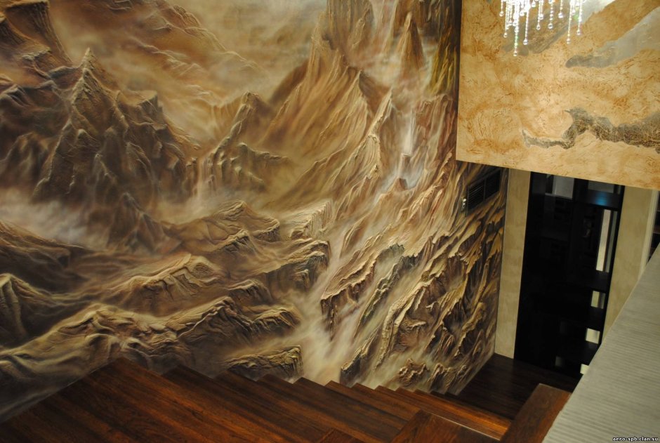 Стена из необработанного камня