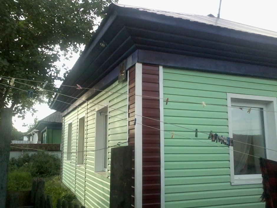 Деревенский дом обшить профлистом