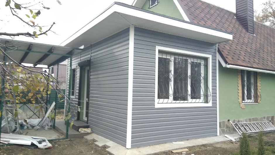 Дачные домики обшитые профнастилом