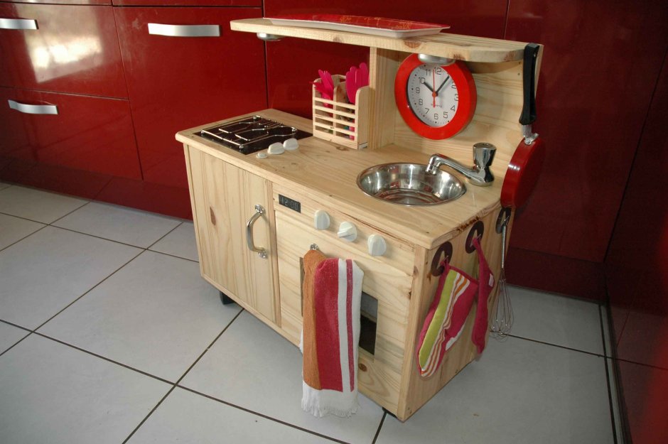 Кухня из фанеры