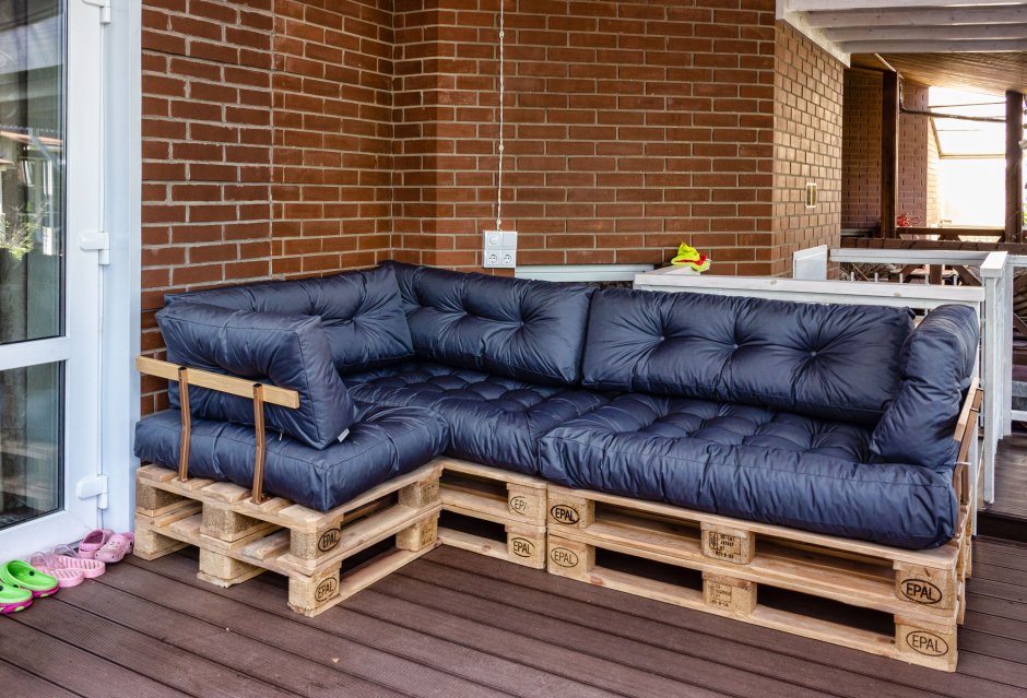 Мебель из европаллетов