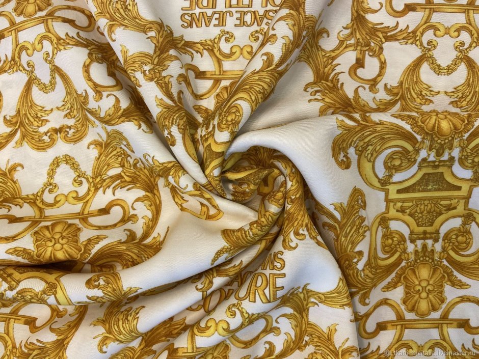 Версаче принт 2022