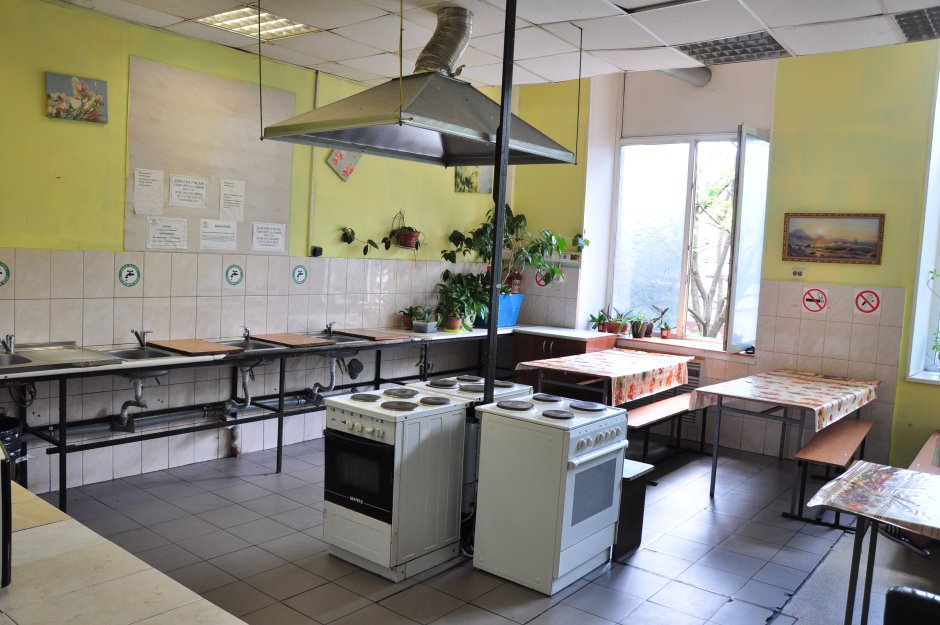 Кухня в общежитии