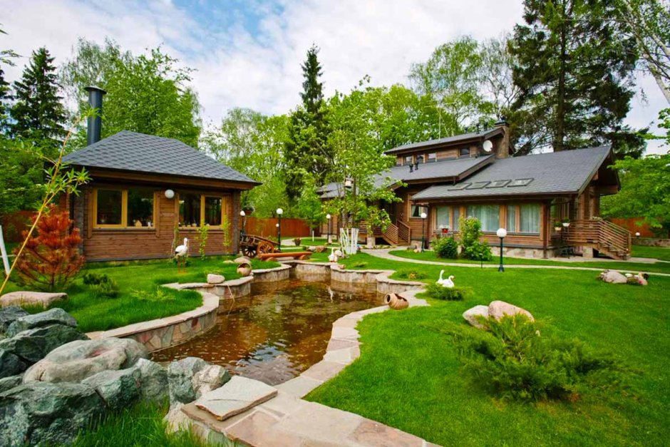 Красивая дача