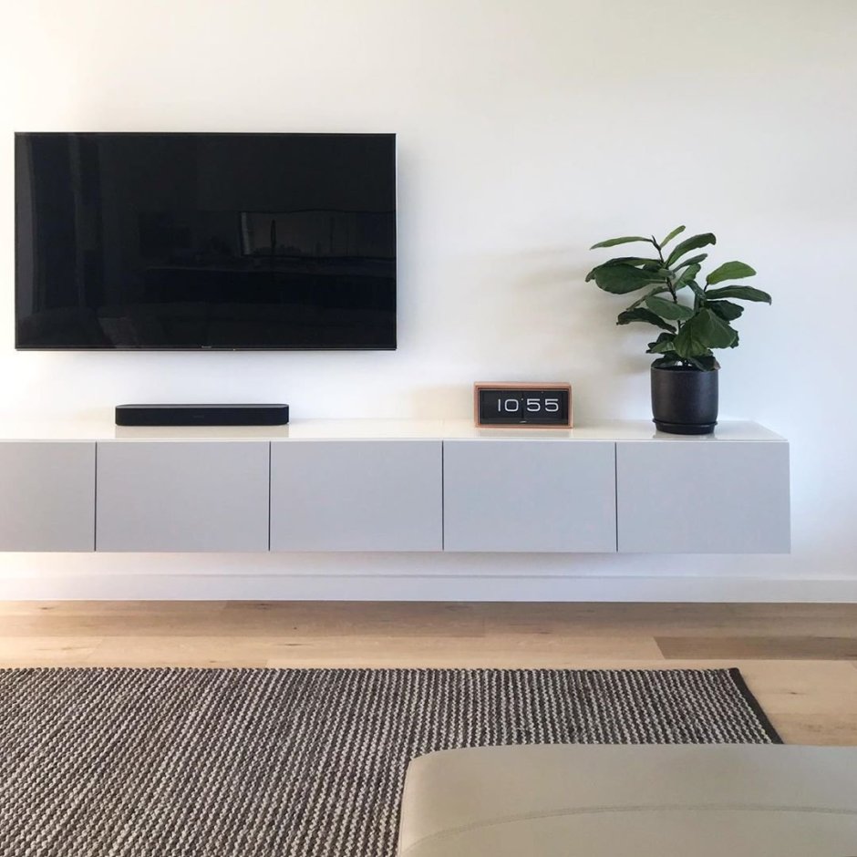 Подвесная тумба под ТВ длинная современная