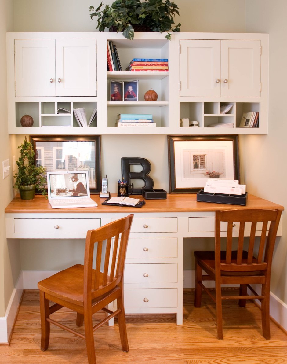 Письменный стол для двух детей