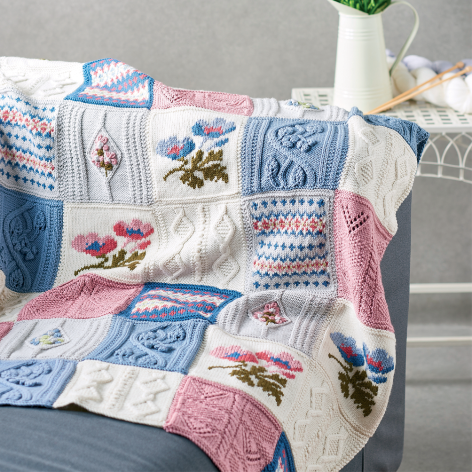 Вязаное одеяло в стиле пэчворк