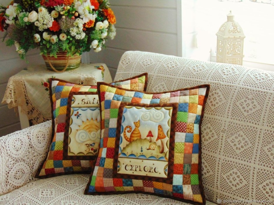 Декоративные подушки в стиле пэчворк