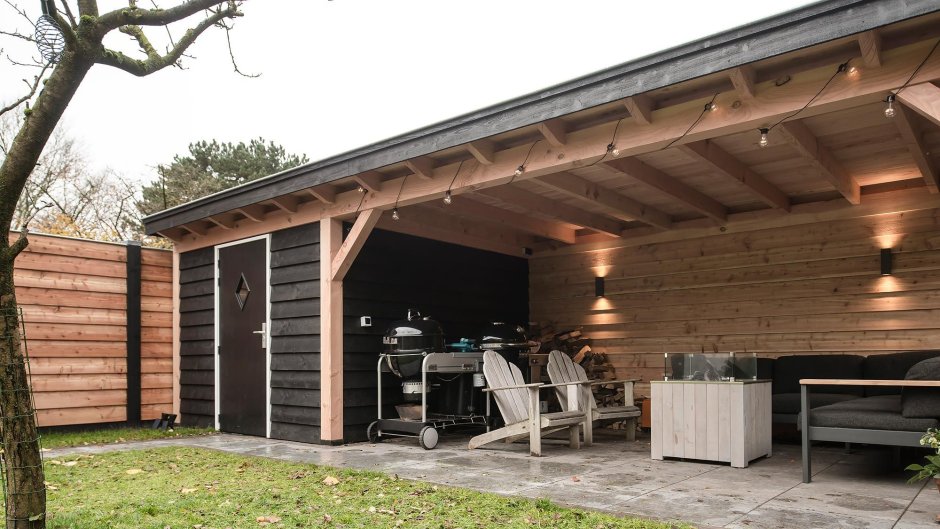 Гараж с беседкой под одной крышей