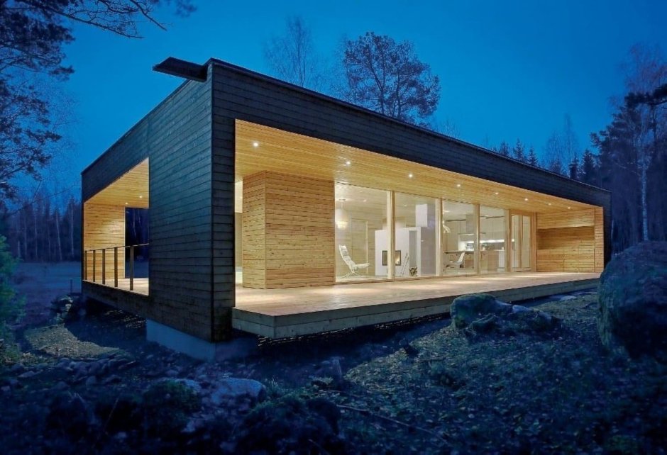 Летний домик с панорамными окнами