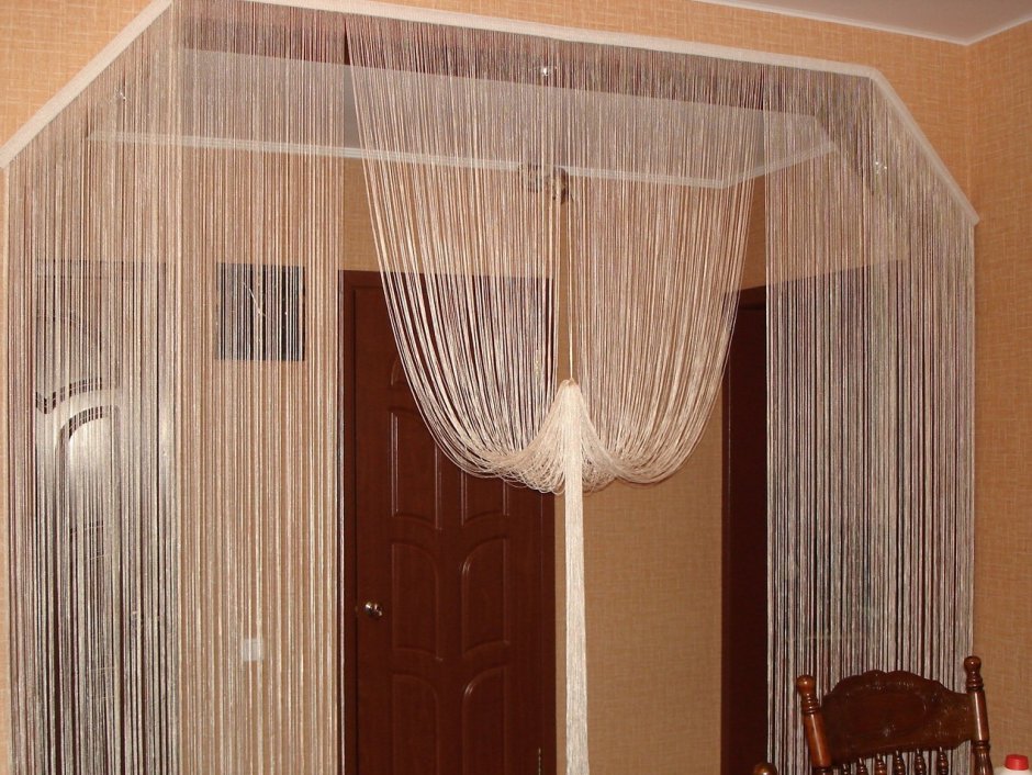 Шторы-нити в интерьере