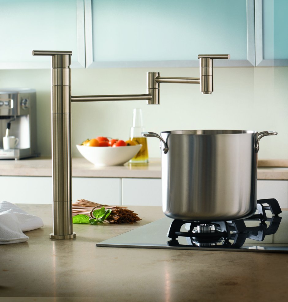 Кран над плитой