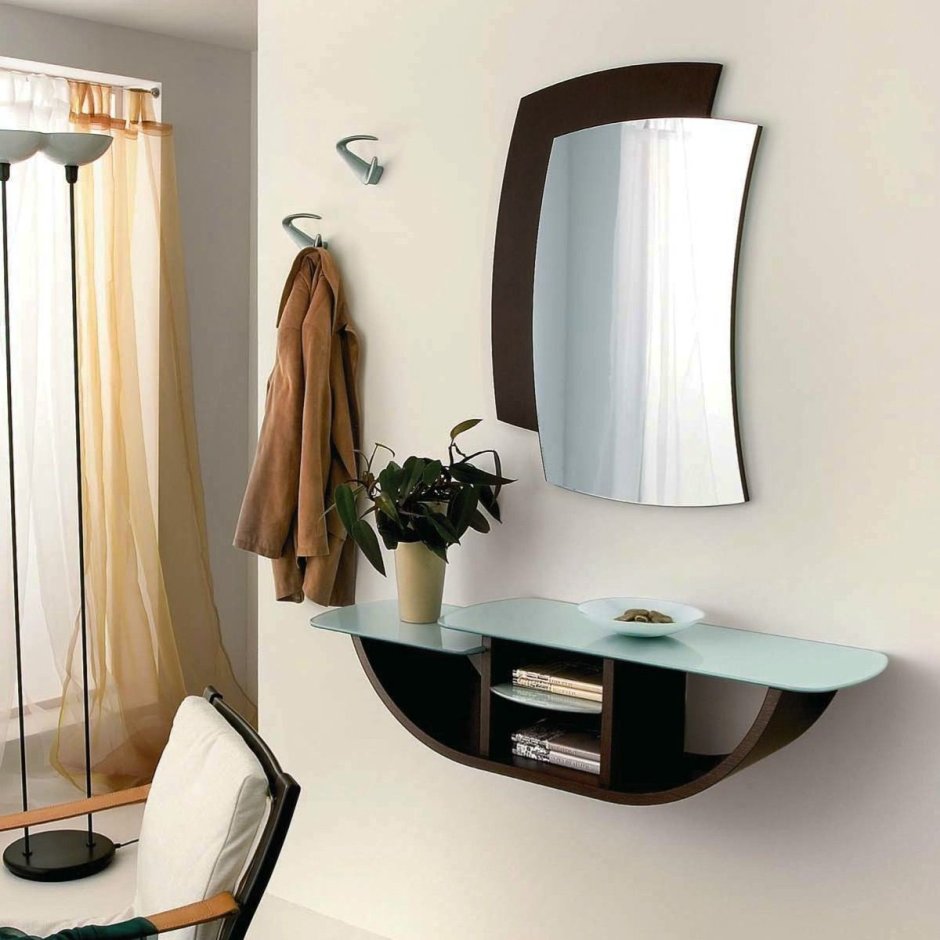 Подвесной столик в прихожую