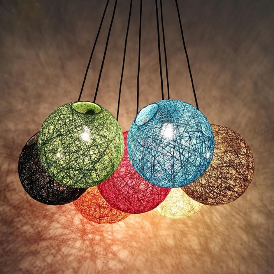 Люстры в огниво ресторане