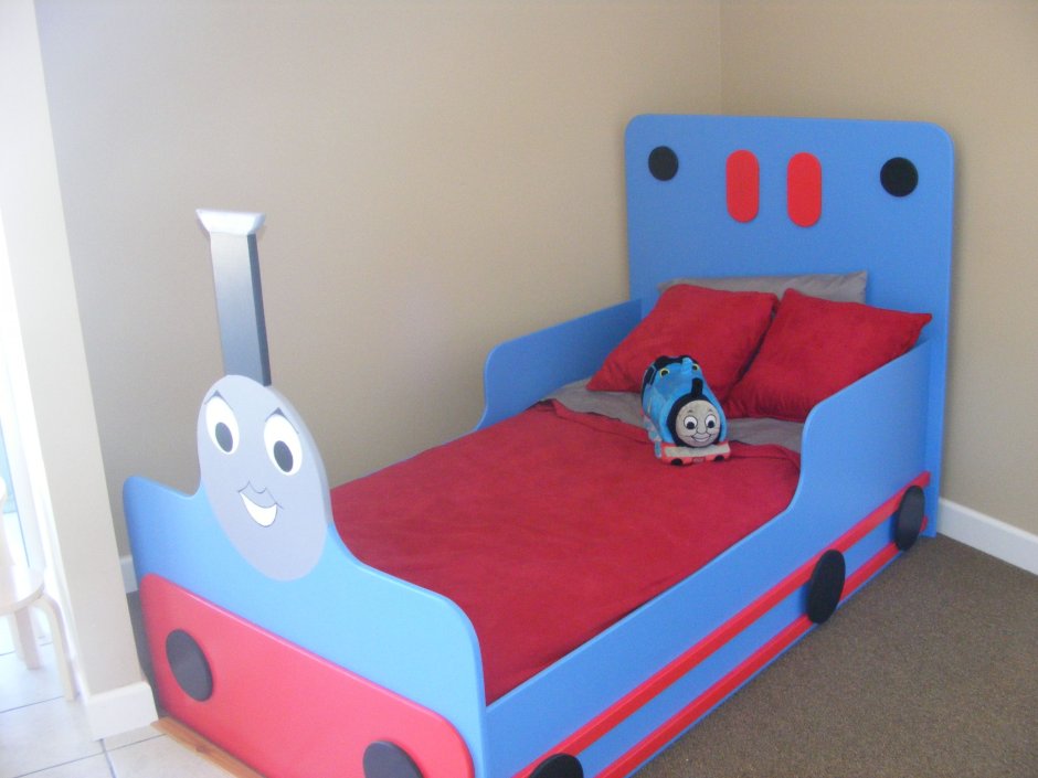 Делать кровать кровать паровозик сам