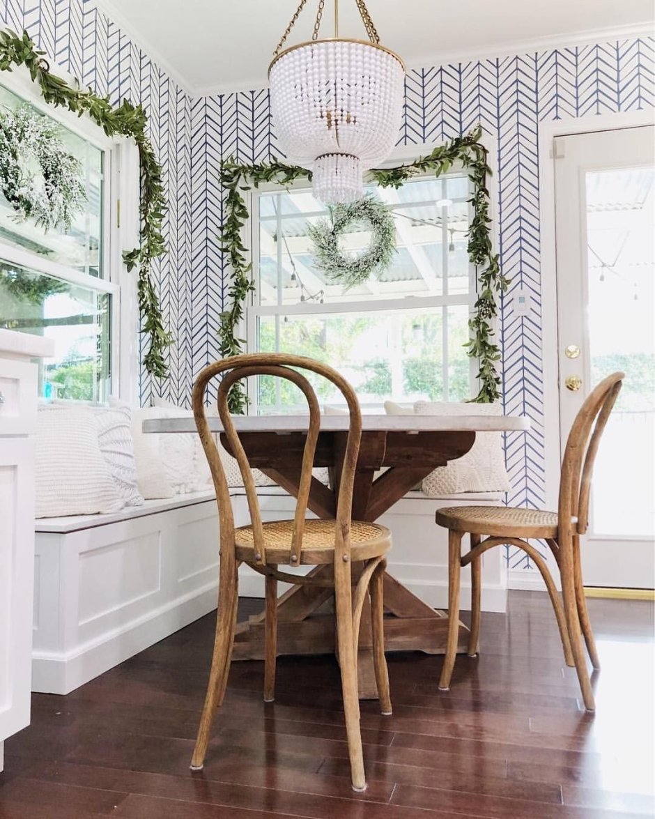 Венские стулья в интерьере