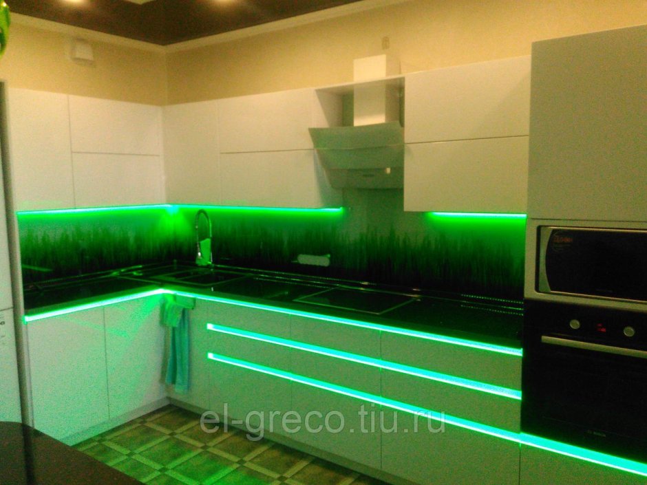 Гласс декор скинали