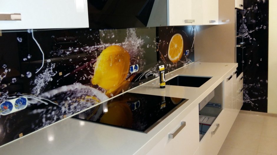 Кухня в футуристическом стиле