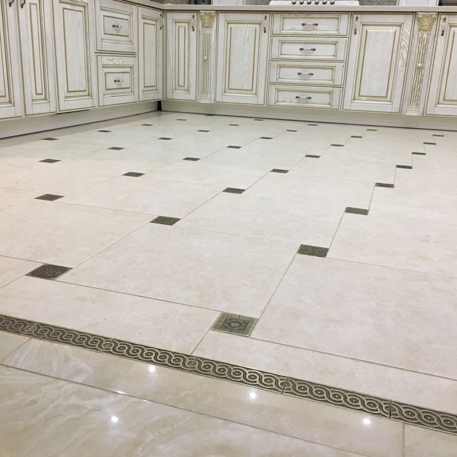 Напольная плитка с вставками