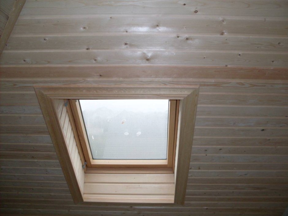 Отделка окна вагонкой