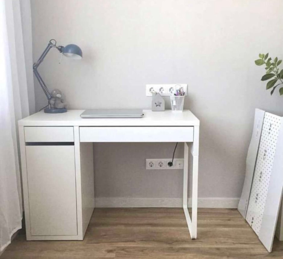 Стол ЛИННМОН икеа в интерьере