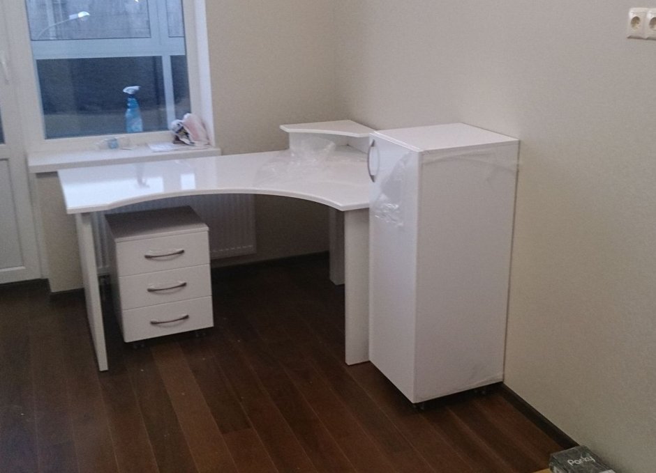 Стол письменный Краст-1