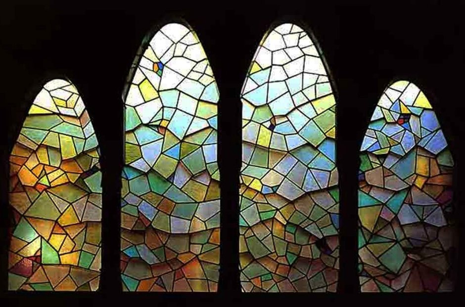 Антонио Гауди мозаика из стекла