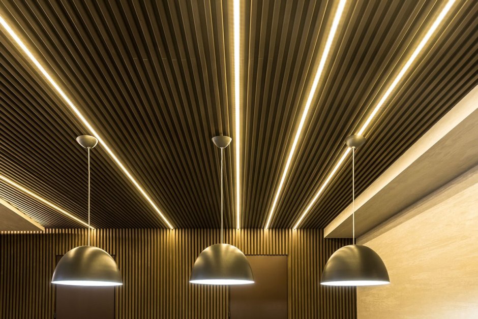 Светильники в кубообразный реечный потолок