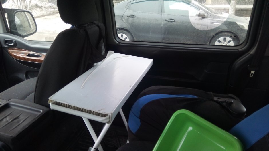 Стол для кемпера Мультивен