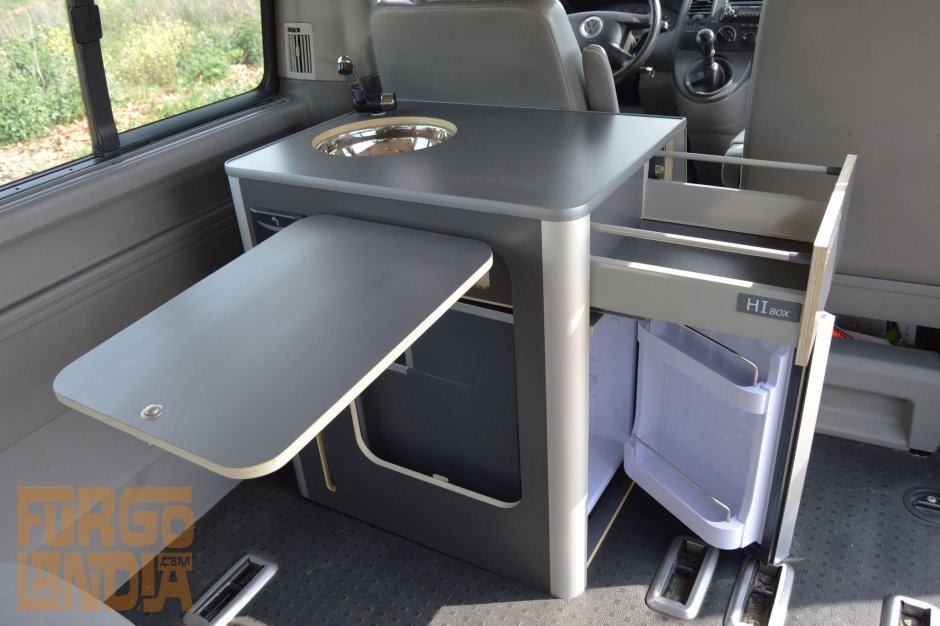 Откидной столик AUTOSTANDART 103860