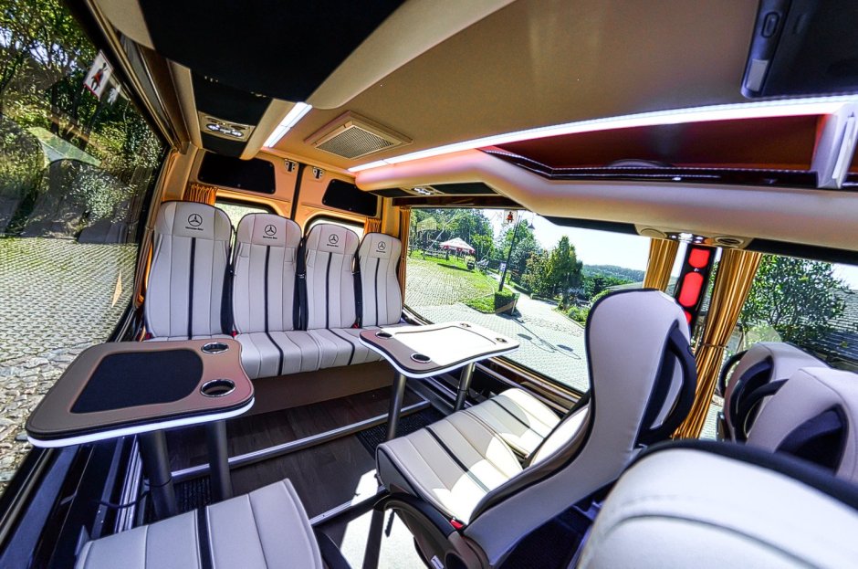 Т1 Фольксваген с подъемной крышей салон