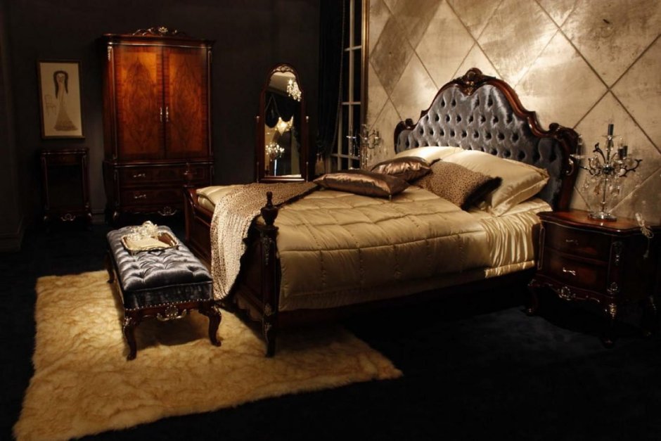 Королевская кровать с балдахином Готика