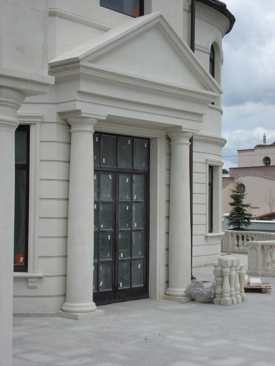 Архитектурный декор фасада