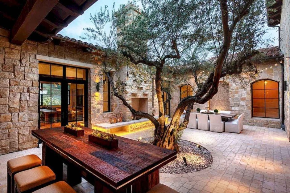 Одноэтажный дом с внутренним двориком