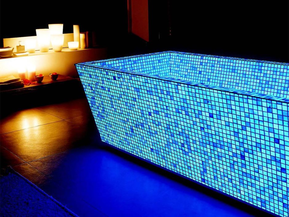 Прозрачная ванна с подсветкой