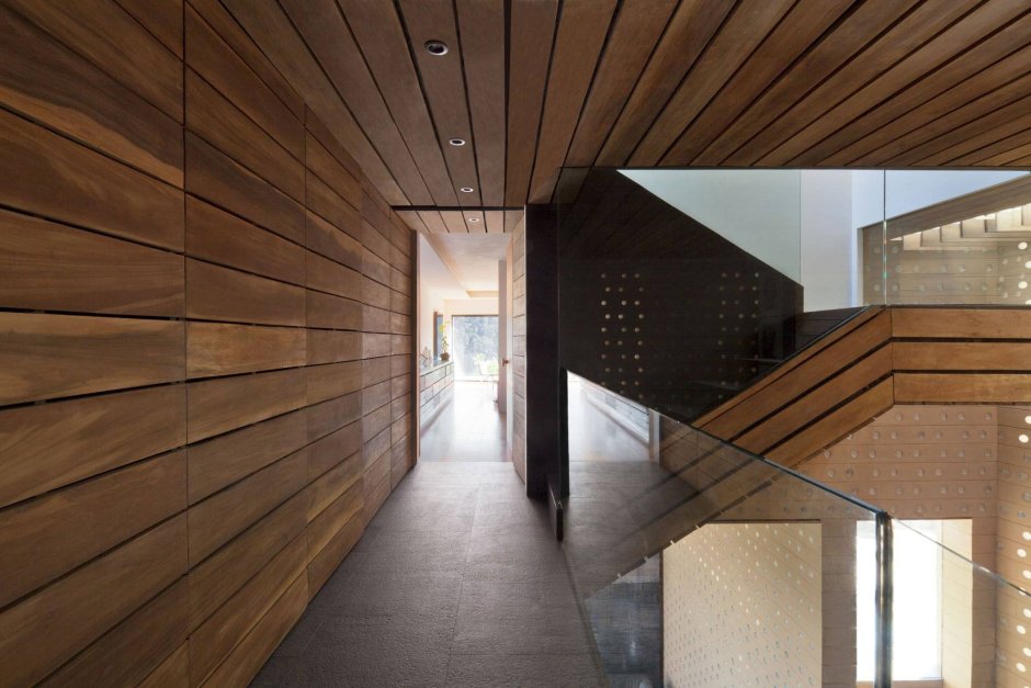 Деревянная обшивка стен