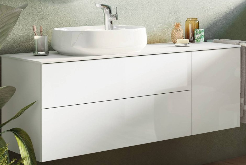 Шкаф в ванную комнату