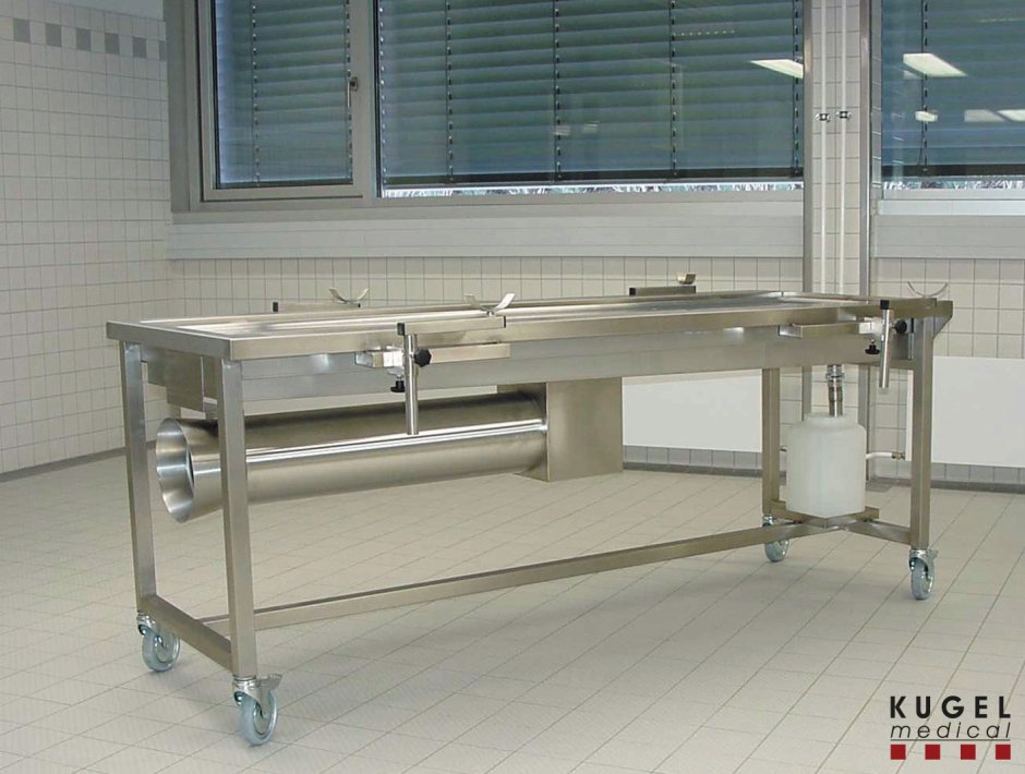 Стол секционный патологоанатомический St 10/400