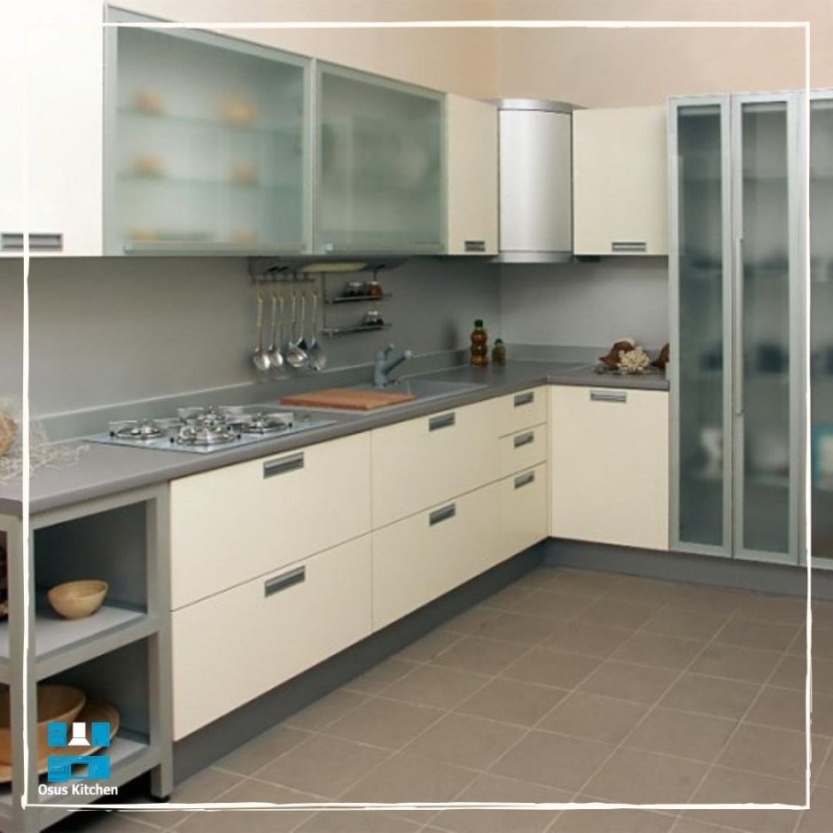 Большая кухня в современном стиле